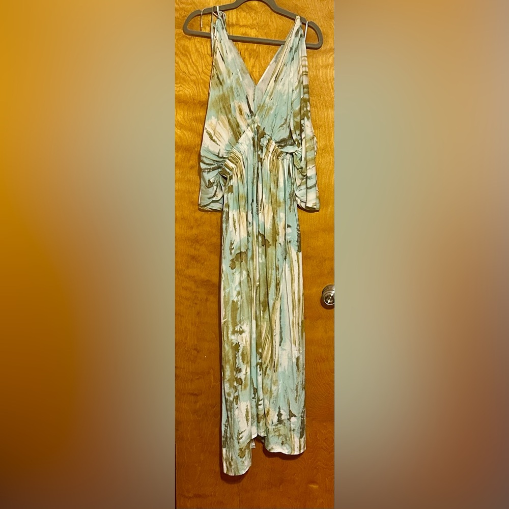 🍃LUXXEL🍃Gorgeous Maxi🍃Dress 🍃Size Medium